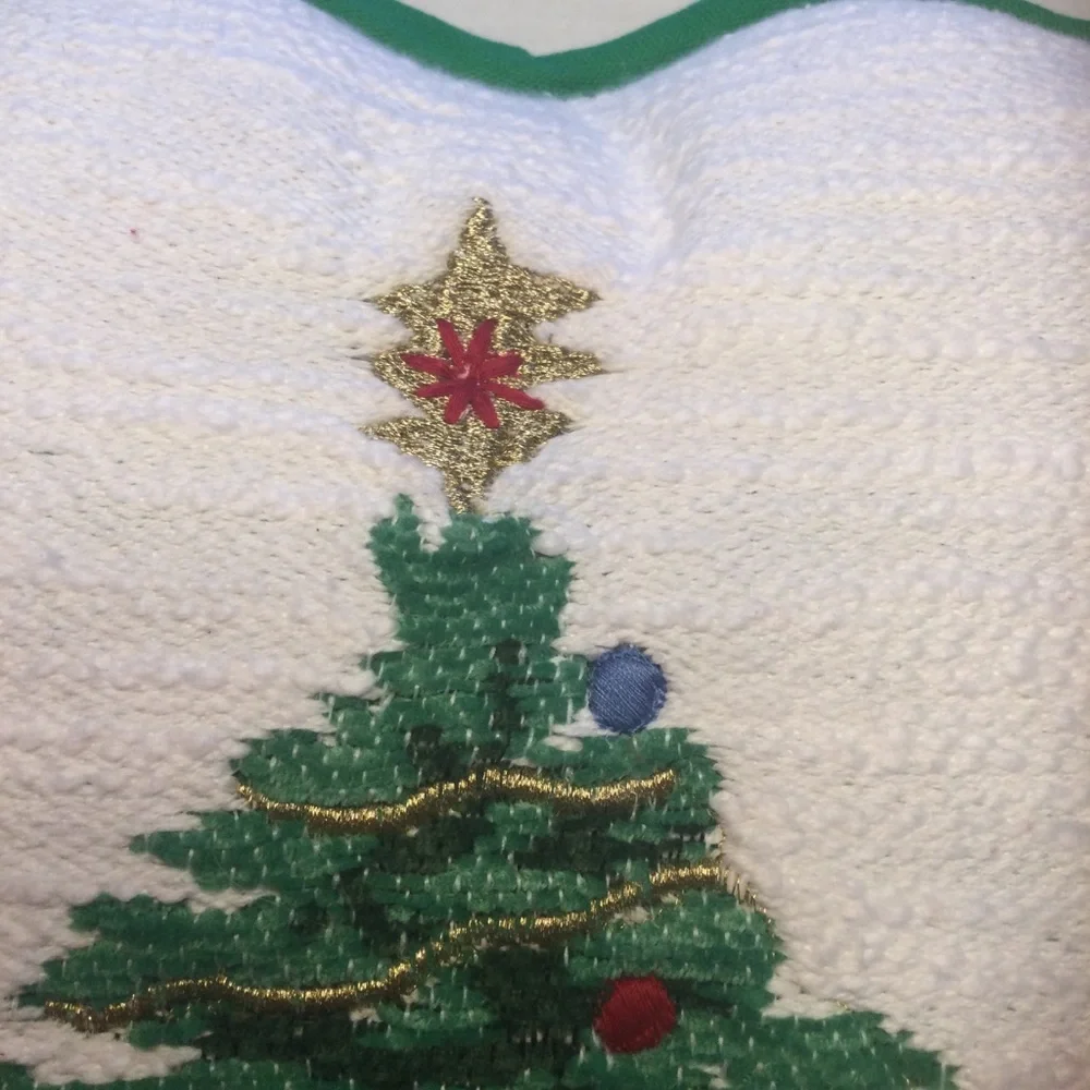 Threshold Festive Christmas Tree Throw Pillow with Green Trim NWT - Picture 3 of 10